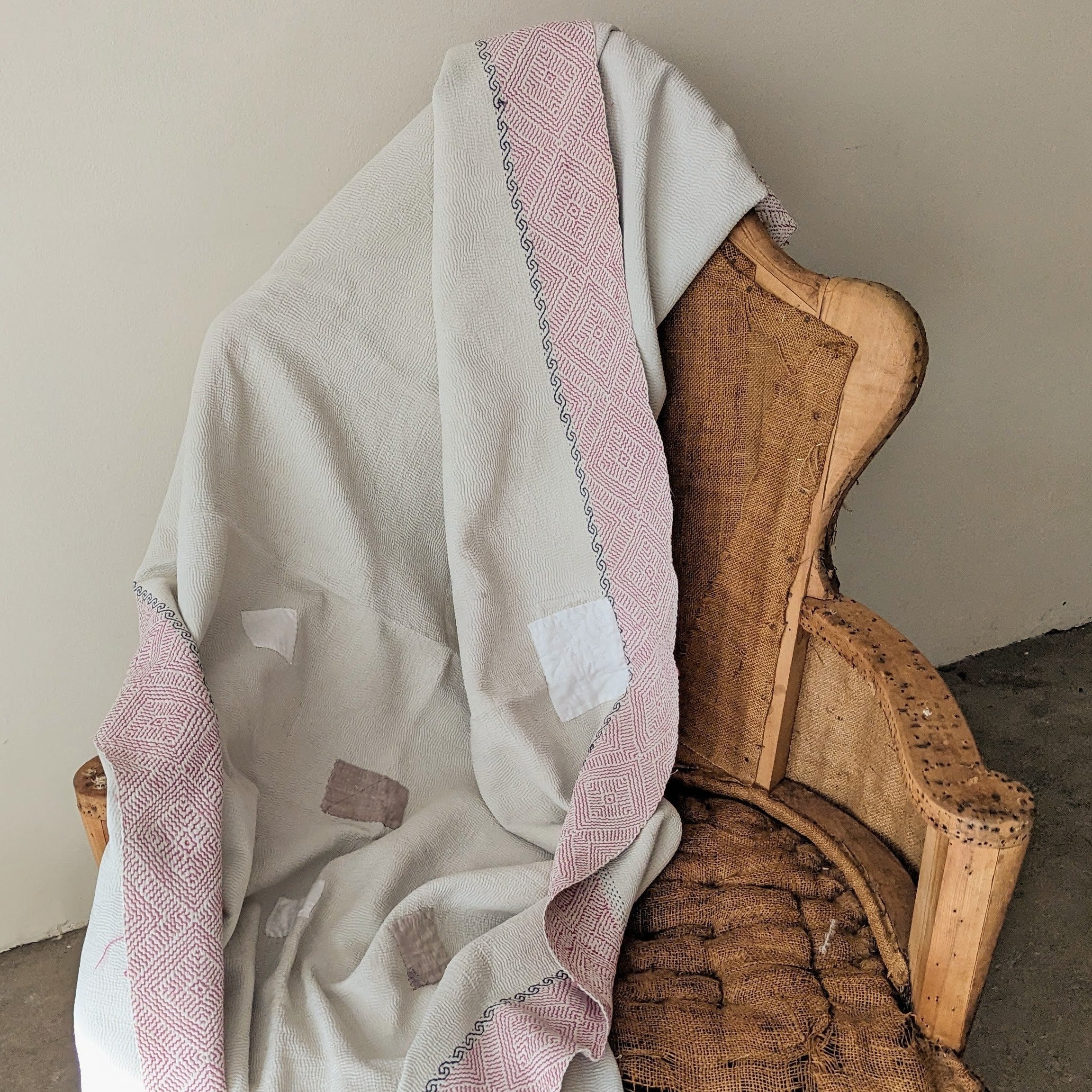 Vintage Kantha Throw Blanket - Pink Border